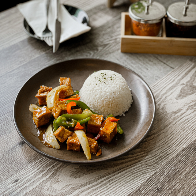 Sautéed Lemongrass Tofu.